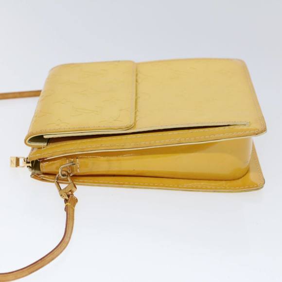 LOUIS VUITTON Monogram Vernis Motto Accessory Pouch Yellow M91159 LV Auth 53105 - Picture 4 of 16
